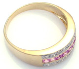 Кольцо с розовыми сапфирам и бриллиантамии Золото