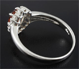 Серебряное кольцо с золотистым цирконом 0,71 карат Серебро 925