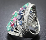 Крупное серебряное кольцо с изумрудами, синими сапфирами, рубинами и топазами Серебро 925