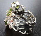 Серебряное кольцо с перидотами и сапфирами Серебро 925