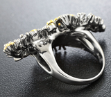 Серебряное кольцо с рубинами, разноветными сапфирами и цаворитами Серебро 925