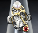 Серебряное кольцо с жемчужином и оранжевым сапфиром Серебро 925