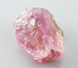 Кристалл розового турмалина 10,8 карат 