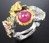 Серебряное кольцо с рубином 3,38 карат, сапфирами и цаворитами