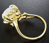Золотое кольцо с молочным эфиопским опалом 3,11 карат Золото