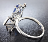 Прелестное серебряное кольцо с синими сапфирами Серебро 925