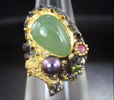 Серебряное кольцо с пренитом, цветной жемчужиной, рубином и перидотом Серебро 925