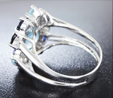 Серебряное кольцо с голубыми топазами, синими сапфирами и иолитами Серебро 925