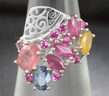 Праздничное серебряное кольцо с разноцветными сапфирами и рубинами Серебро 925