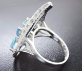 Оригинальное серебряное кольцо с голубыми топазами, кианитами и танзанитом Серебро 925