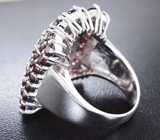 Широкое серебряное кольцо с родолитами Серебро 925