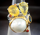 Серебряное кольцо с жемчужиной барокко, гелиодорами, насыщенно-синим топазом и оранжевыми сапфирами Серебро 925