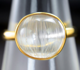 Золотое кольцо с лунным камнем с уникальными включениями и эффектом кошачьего глаза Золото