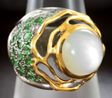 Серебряное кольцо с лунным камнем и цаворитами Серебро 925