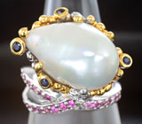 Серебряное кольцо с жемчужиной барокко, синими и розовыми сапфирами Серебро 925