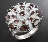 Чудесное серебряное кольцо с мозамбикскими гранатами Серебро 925