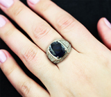 Стильное серебряное кольцо с насыщенно-синим сапфиром Серебро 925