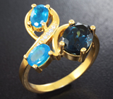 Серебряное кольцо с насыщенно-синим топазом и «неоновыми» апатитами Серебро 925