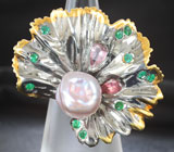 Серебряное кольцо с жемчужиной барокко, розовыми турмалинами и изумрудами Серебро 925