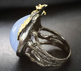 Серебряное кольцо с халцедоном и родолитами