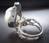 Серебряное кольцо с жемчужиной барокко 21,06 карата, цитрином мадейра и разноцветными сапфирами
