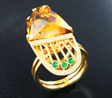 Золотое кольцо с гелиодором авторской огранки 10,63 карата, подвижными цаворитами и бриллиантами Золото