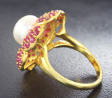 Превосходное серебряное кольцо с жемчугом и пурпурными сапфирами