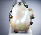 Серебряное кольцо с жемчужиной барокко и диопсидами