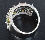 Эффектное серебряное кольцо с разноцветными турмалинами и цаворитами Серебро 925
