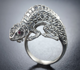 Скульптурное серебряное кольцо «Саламандра» с марказитами и рубинами Серебро 925