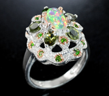 Серебряное кольцо c кристаллическим эфиопским опалом, зелеными турмалинами и цаворитами Серебро 925