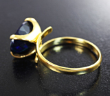 Золотое кольцо с ограненным черным опалом 2,41 карата Золото