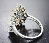 Впечатляющее серебряное кольцо с кристаллическими эфиопскими опалами Серебро 925