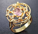 Золотое кольцо с уральским александритом высоких характеристик 1,03 карата и бриллиантами Золото
