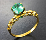 Золотое кольцо с чистейшим «неоновым» уральским изумрудом 1,12 карата и бриллиантами Золото