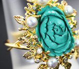 Авторское золотое кольцо с резной калифорнийской бирюзой 7,94 карата, жемчугом 1,12 карата и бриллиантами Золото