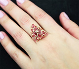 Золотое кольцо с крупным рубеллитом редкой огранки 15,02 карата, розовыми сапфирами и бриллиантами Золото