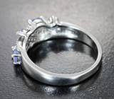 Замечательное серебряное кольцо с танзанитами
