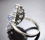 Роскошное серебряное кольцо с танзанитами