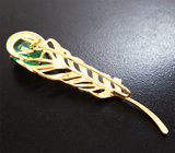 Крупная золотая брошь с насыщенными уральскими изумрудами высоких характеристик 5,24 карата и бриллиантами Золото