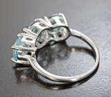 Превосходное серебряное кольцо с голубыми топазами