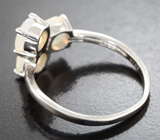 Замечательное серебряное кольцо с ограненными эфиопскими опалами Серебро 925