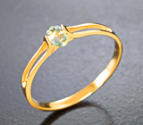 Золотое кольцо с уральским александритом редкого оттенка морской волны 0,21 карата Золото