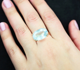 Золотое кольцо с пастельно-голубым аквамарином 6,61 карата