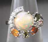 Серебряное кольцо с крупным кристаллическим эфиопским опалом и разноцветными турмалинами
