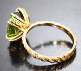 Золотое кольцо с насыщенным полихромным турмалином 5,12 карата и диопсидами