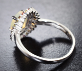 Превосходное серебряное кольцо с ограненным эфиопским опалом и разноцветными сапфирами Серебро 925