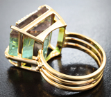Коктейльное золотое кольцо с крупным «неоновым» арбузным турмалином 29,37 карата и бриллиантами