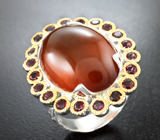Серебряное кольцо с крупным карнелианом 17,71 карата и родолитами