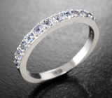 Элегантное серебряное кольцо с танзанитами